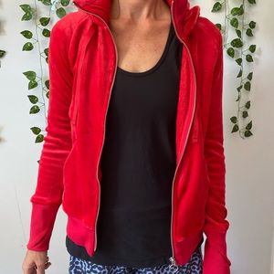 bright red athleta fuzzy sweatshirt‼️‼️